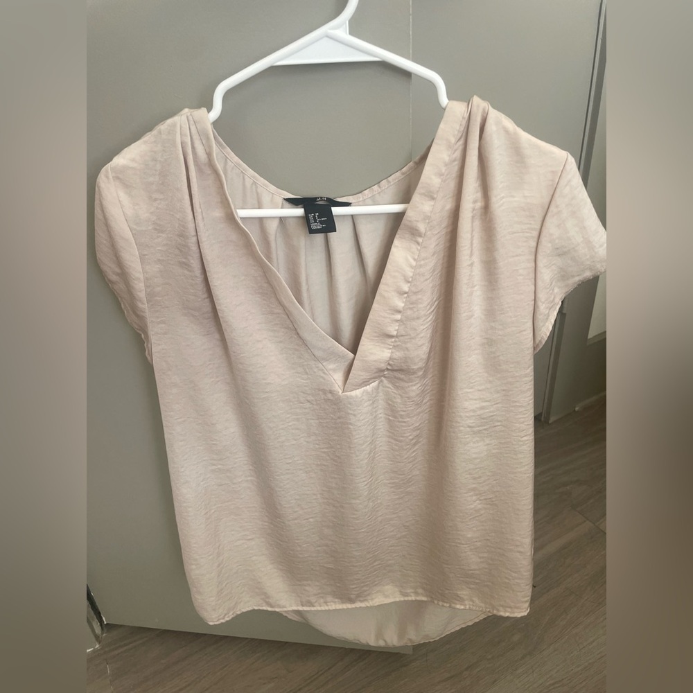 H&M Soft Cream V-Neck Blouse